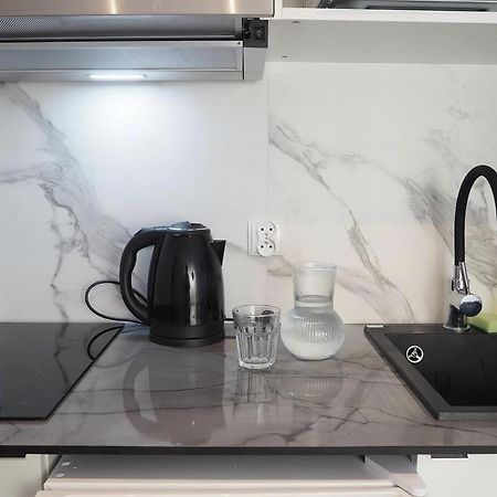 77 Wiktoryn Studio Apartman Varsó Kültér fotó